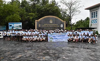 A commemorative photo of the mangrove planting activity