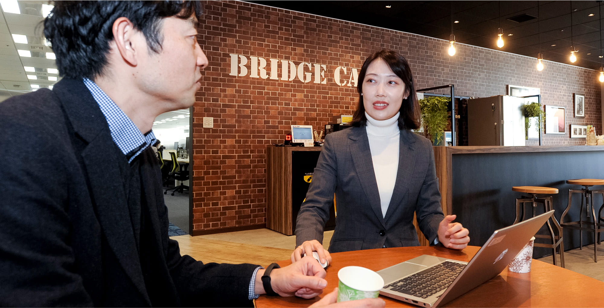 働いてみて気づいたこと 職場の課題解決のために定期的に「ワイガヤ」を実施